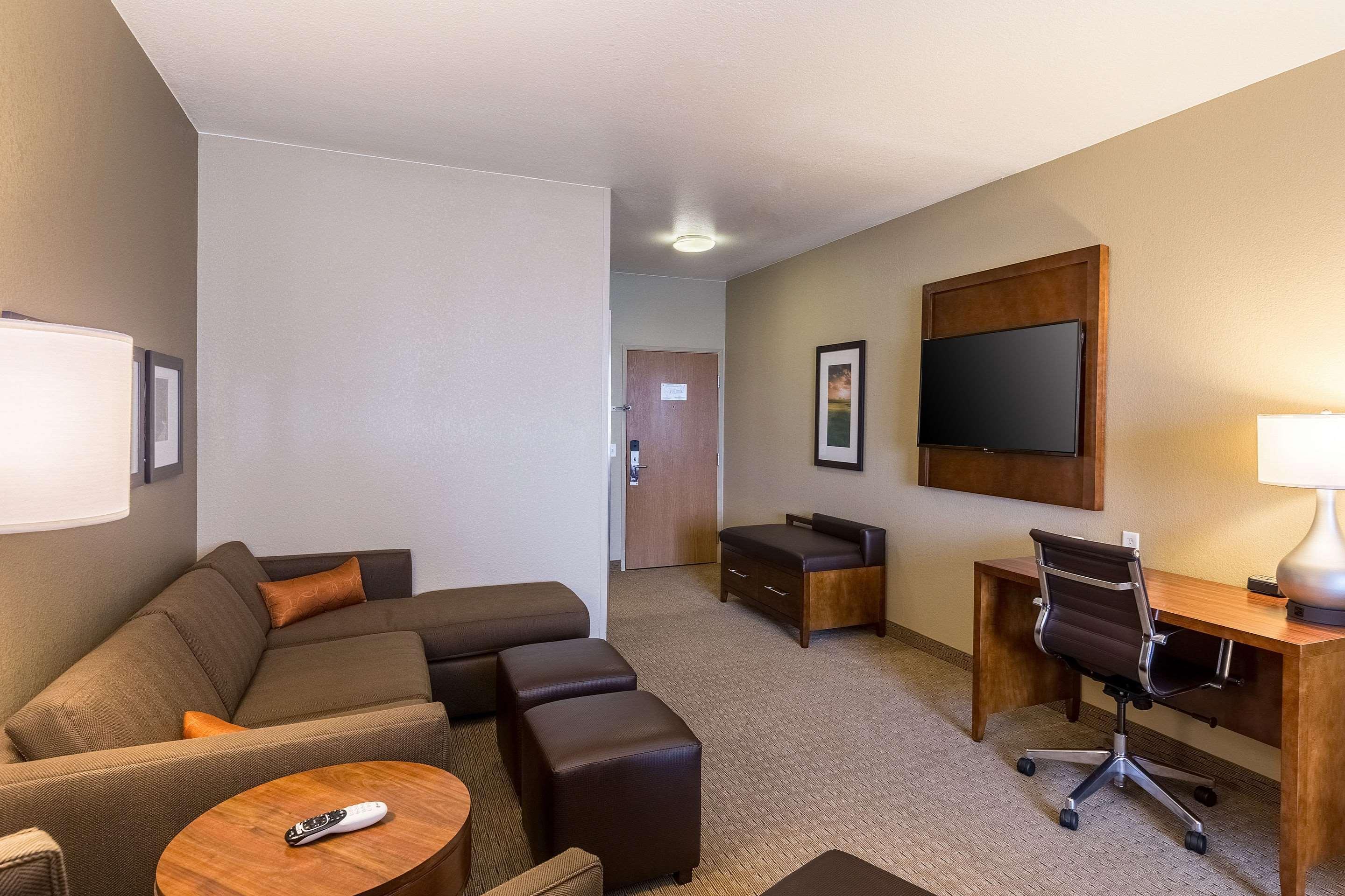 Comfort Suites Берлингтон Экстерьер фото