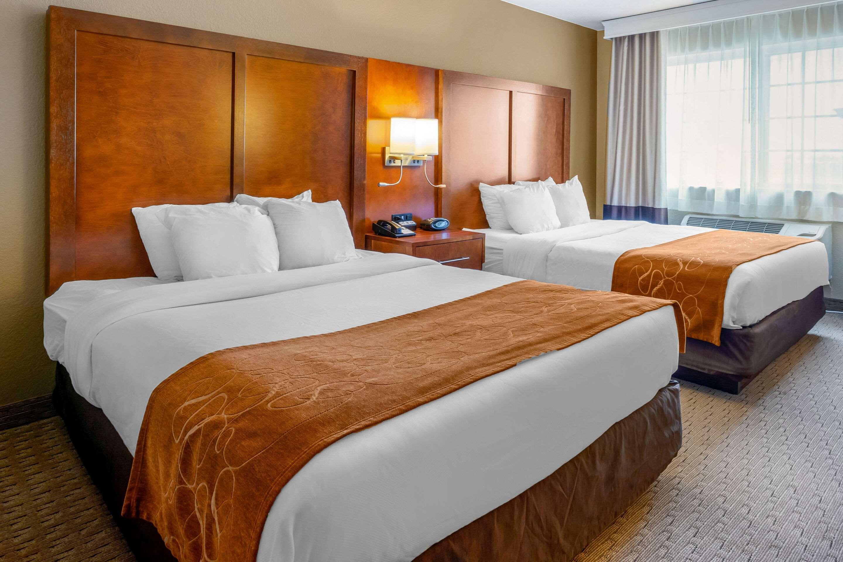 Comfort Suites Берлингтон Экстерьер фото