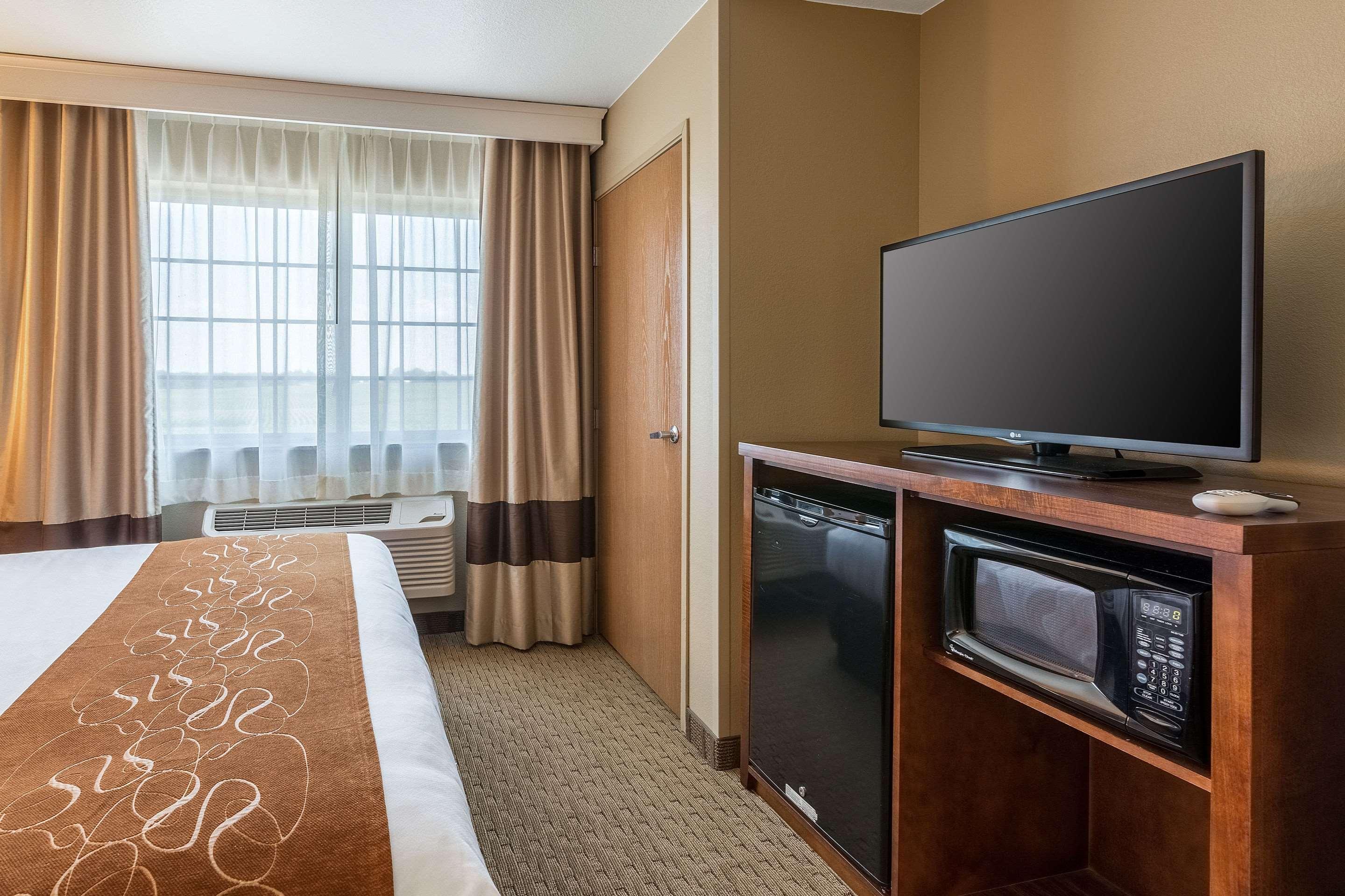 Comfort Suites Берлингтон Экстерьер фото