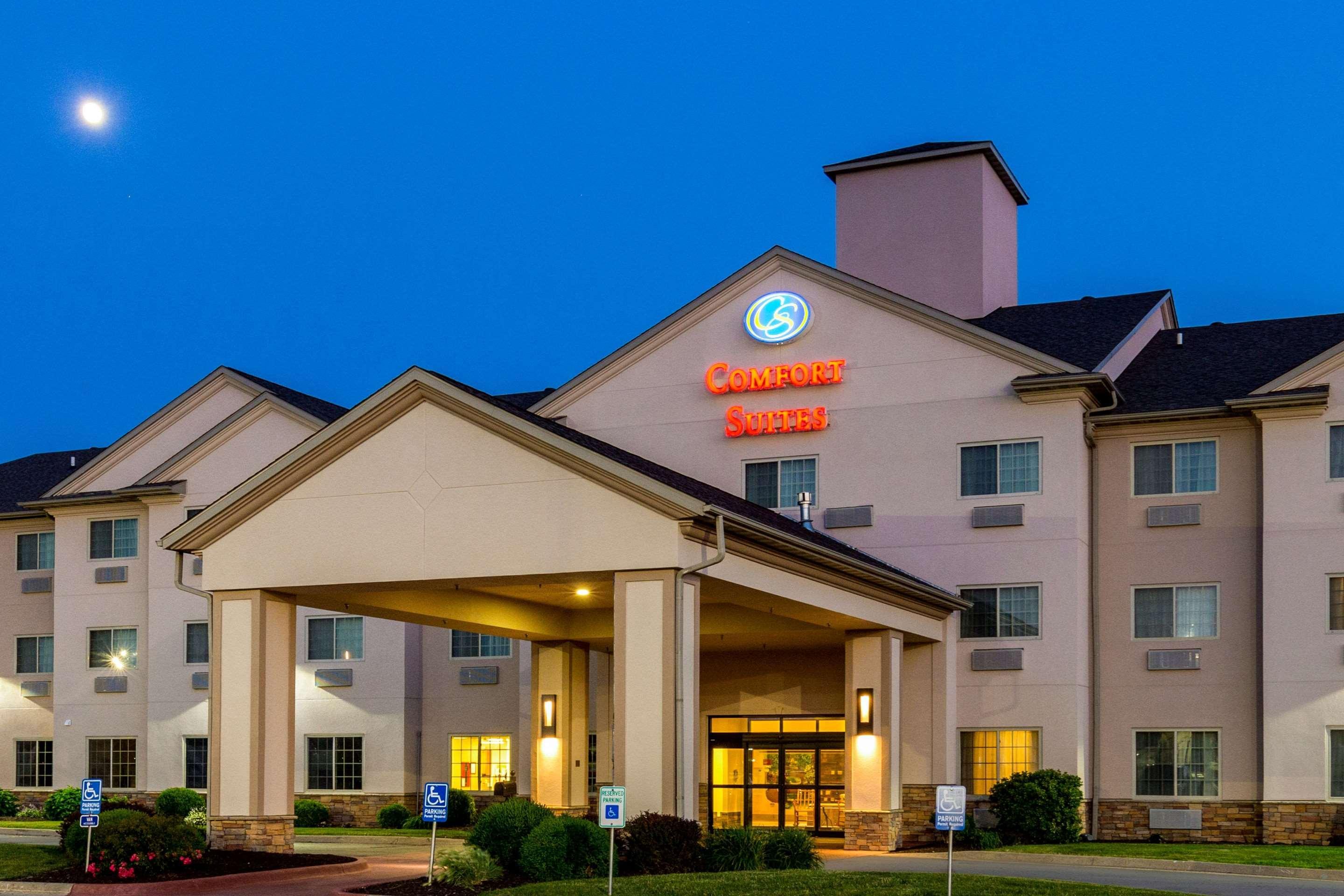 Comfort Suites Берлингтон Экстерьер фото