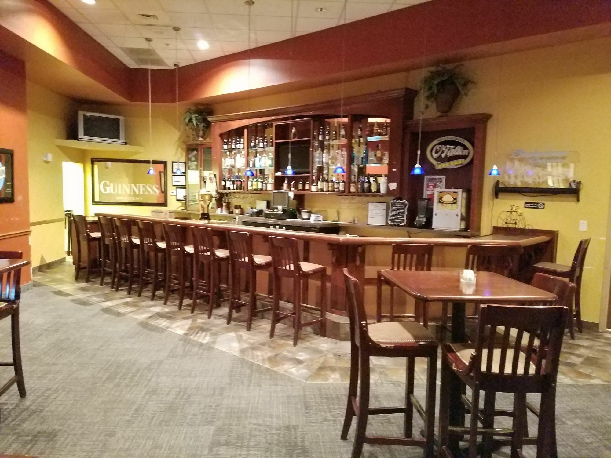 Comfort Suites Берлингтон Экстерьер фото
